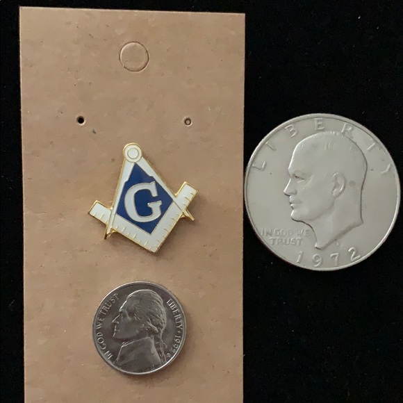 Lapel Pin - Picture 3 of 3